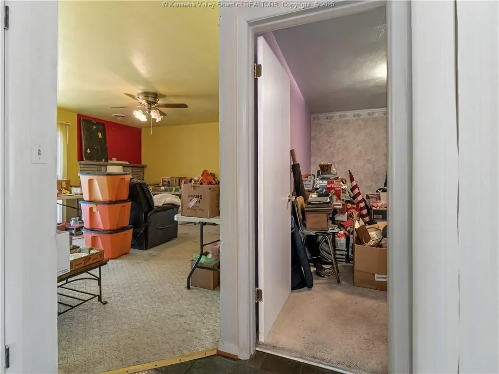822 Whispering Way, South Charleston, WV 25303, Charleston, West Virginia, United States. - Photo 16