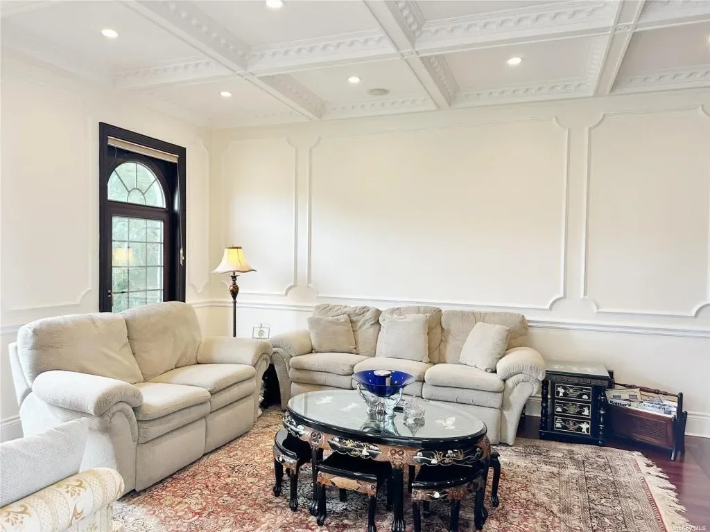 Gallery photo 10