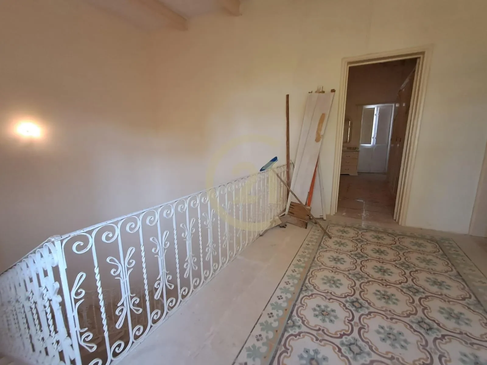 Gallery photo 3