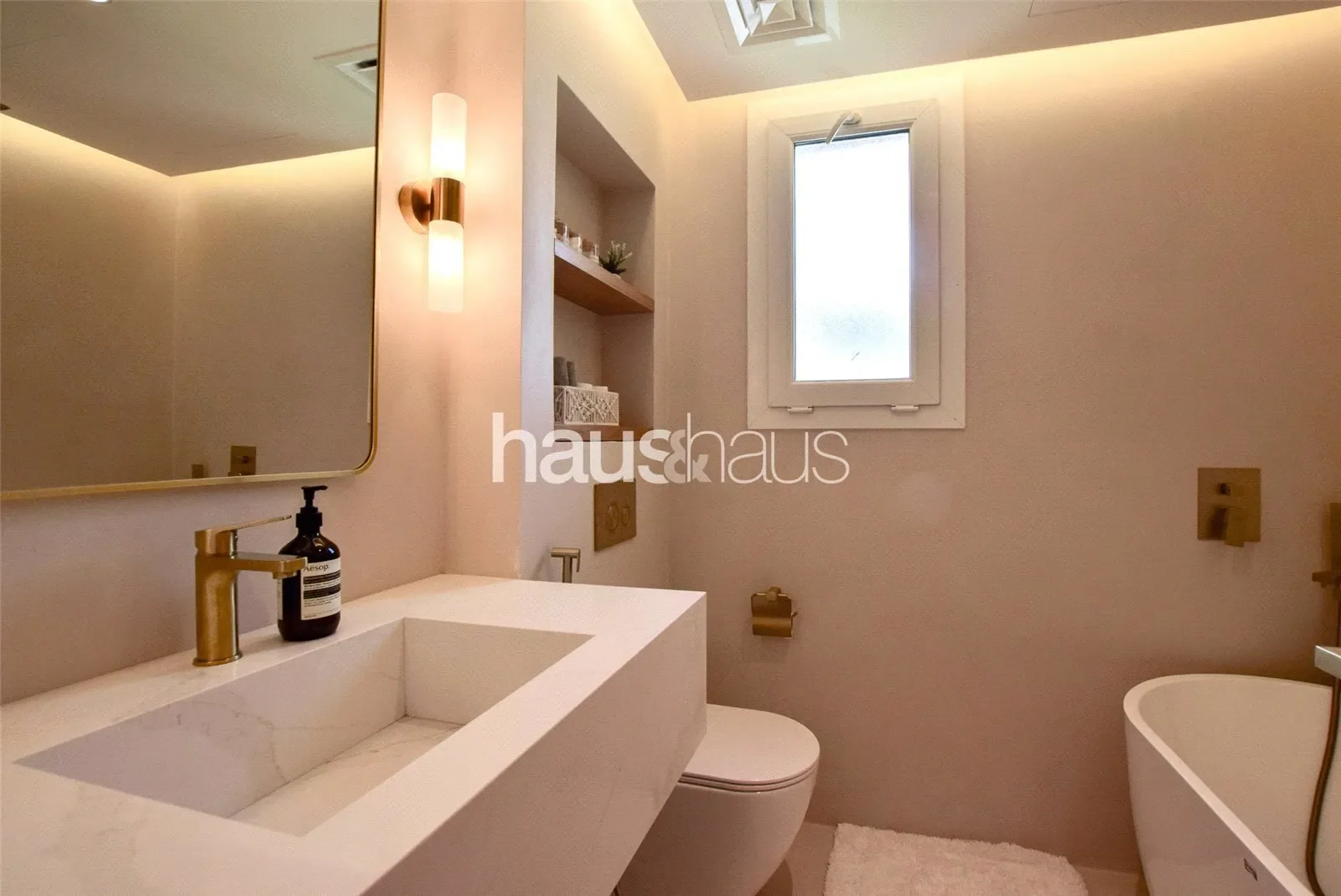 Gallery photo 12
