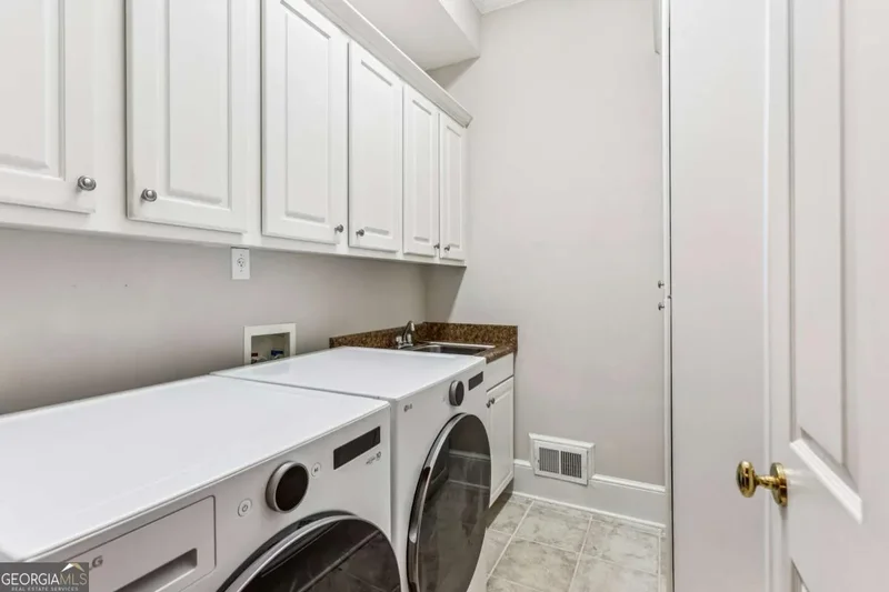 2289 Ivy Crest Lane SE, Atlanta, GA 30339, Atlanta, Georgia, United States. - Photo 54