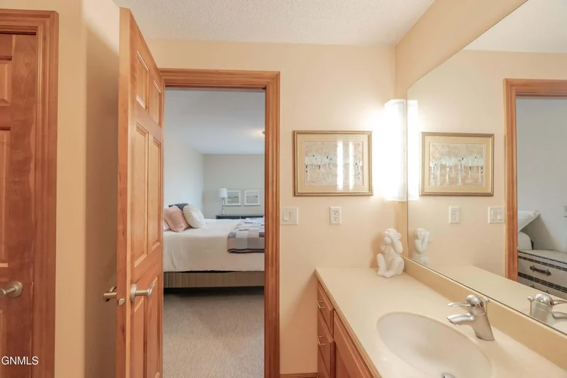 901 Corvette Circle, Bismarck, ND 58503, Bismarck, North Dakota, United States. - Photo 91