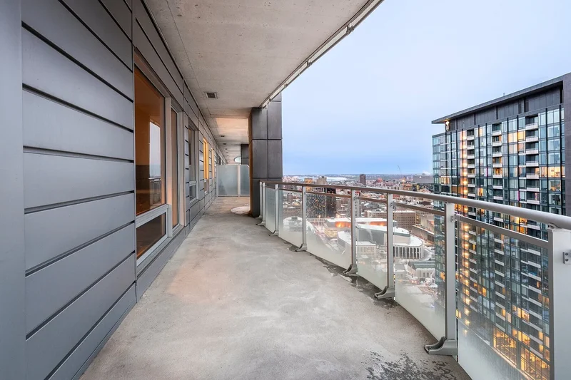 405 Rue de la Concorde, Apt. PH3101, Montreal, QC H3A0H1, Montreal, Quebec, Canada. - Photo 15