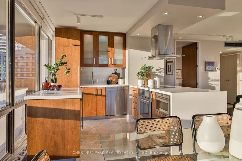 1406 - 20 Avoca Avenue, Toronto, Ontario, Canada. - Photo 6