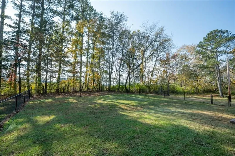 277 Belwood Drive SE, Calhoun, GA 30701, Calhoun, Georgia, United States. - Photo 9