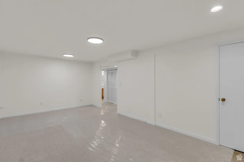 6073 S NIMBUS WAY, West Valley City, Utah, United States. - Photo 13