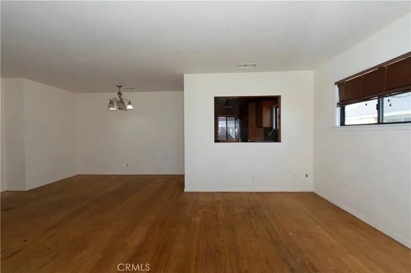 Single Family Residence in Torrance
