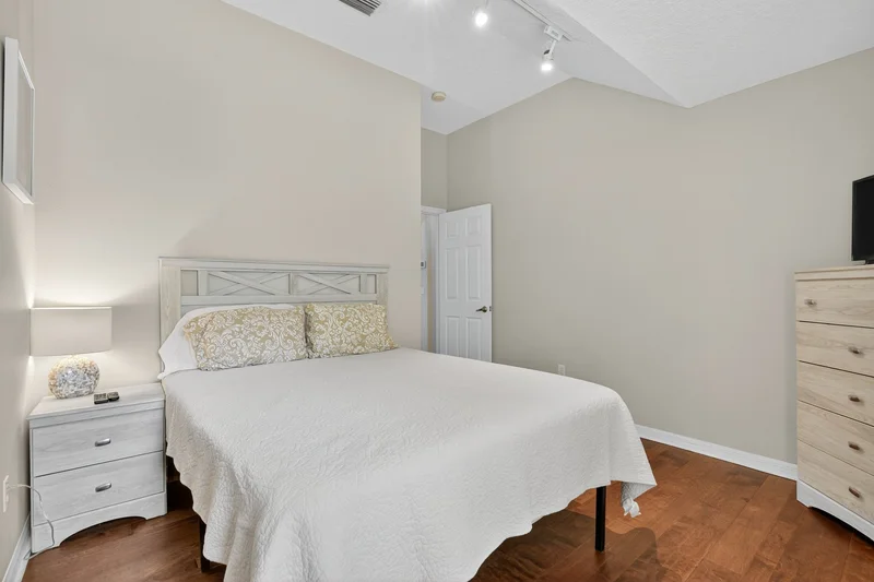 240 Bluebird Ln , St Augustine, FL 32080, St. Augustine, Florida, United States. - Photo 23