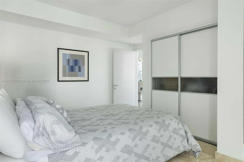 6000 Indian Creek Dr 11B, Miami Beach, Florida, United States. - Photo 28