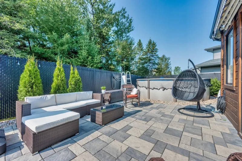 1070 Rue des Jonquilles, Laurentides, Mont-Tremblant, Quebec, Canada. - Photo 38