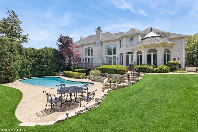 15W260 62nd Street, Burr Ridge, Illinois, United States. - Photo 8