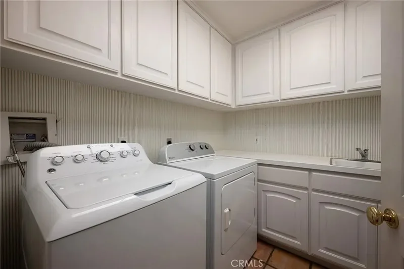 81 Hillsdale Drive, Newport Beach, California, United States. - Photo 20