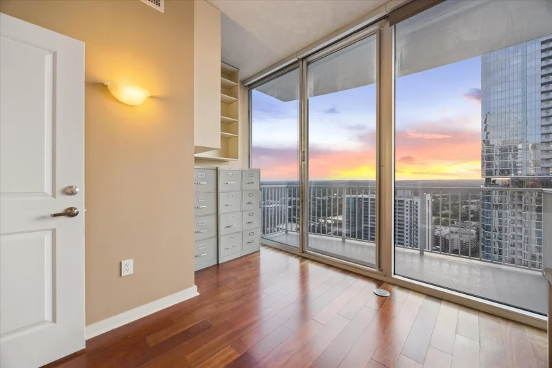 360 Nueces ST 3504, Austin, Texas, United States. - Photo 28