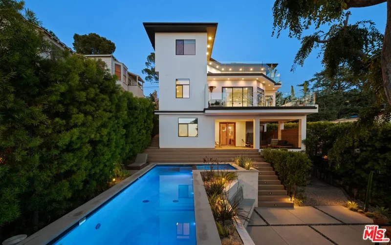 2457 Hidalgo Avenue, Los Angeles, California, United States. - Photo 24