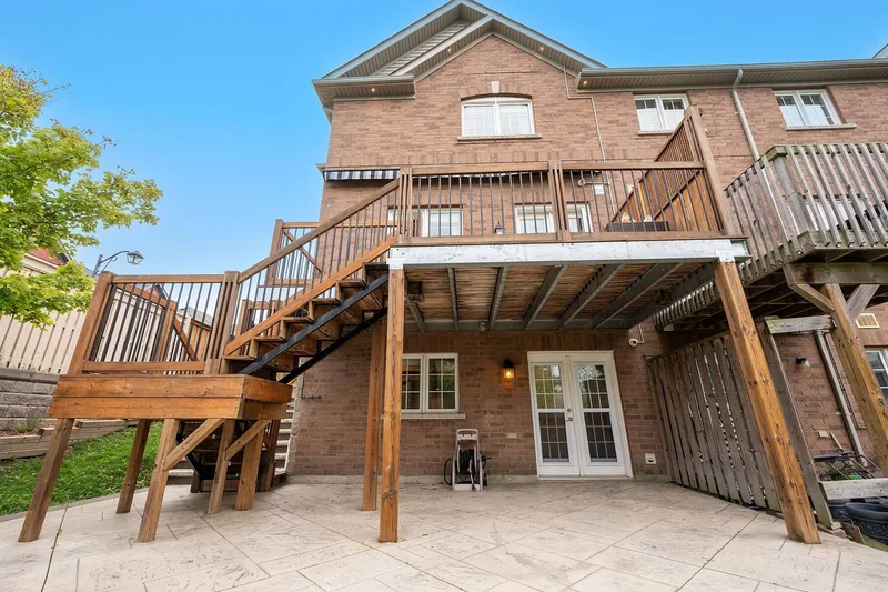 745 Farmstead Dr  21, Milton, ON L9T 8B1, Milton, Ontario, Canada. - Photo 16