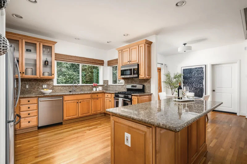 2818 Valencia Drive, Santa Barbara, CA 93105, Santa Barbara, California, United States. - Photo 22