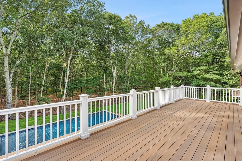 9 Lincoln St, Sag Harbor, New York, United States. - Photo 9