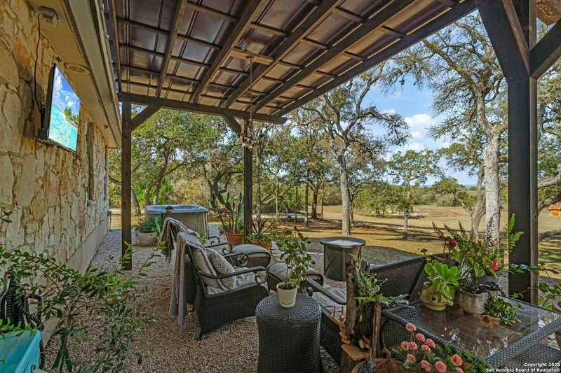 936 County Road 375, San Antonio, TX 78253, San Antonio, Texas, United States. - Photo 13