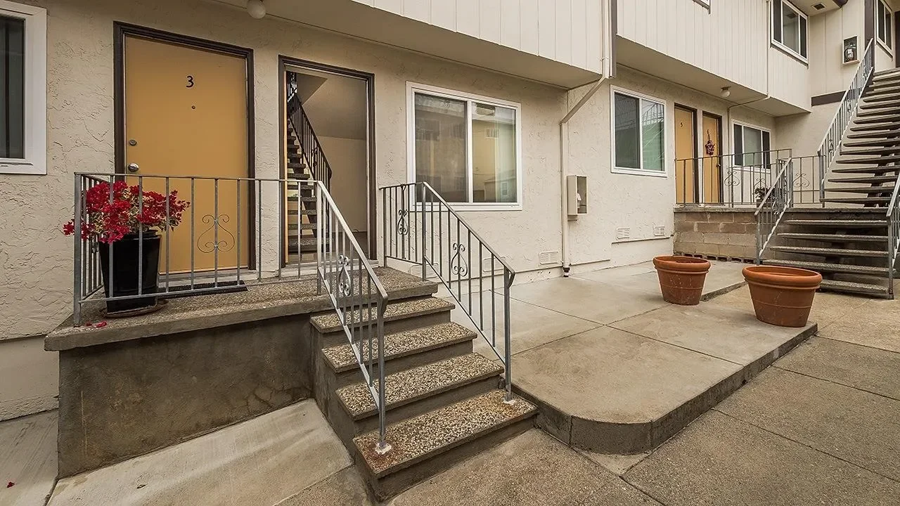 514 Baden Avenue, South San Francisco, California, United States. - Photo 6