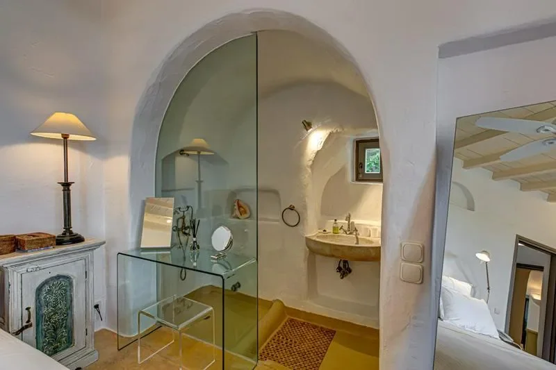 Gallery photo 4