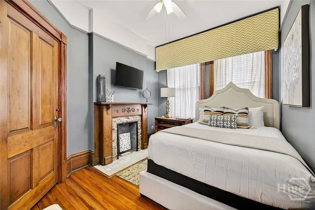 106 E Harris Street, Savannah, Georgia, United States. - Photo 32