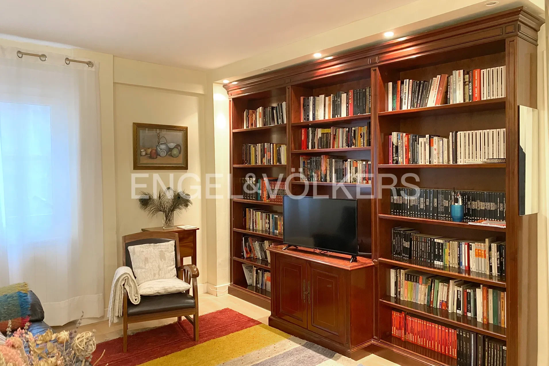 Gallery photo 2