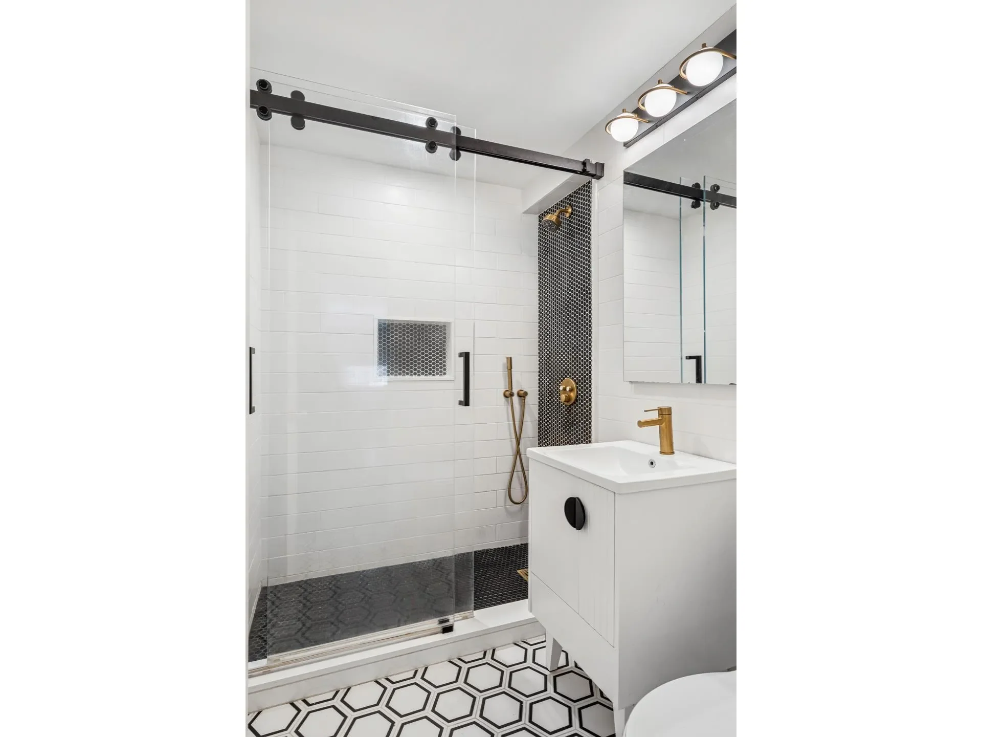 136 E 56TH ST, New York, New York, United States. - Photo 6