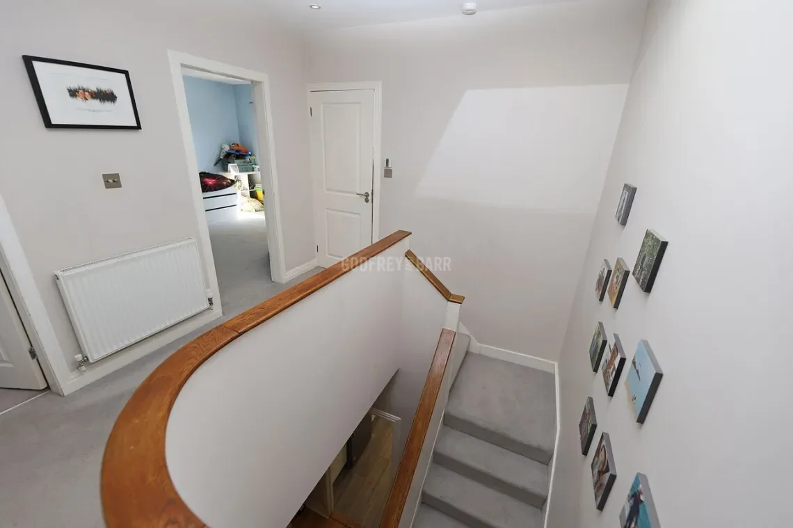 Ossulton Way Hampstead Garden Suburb N2, London, England, United Kingdom. - Photo 4