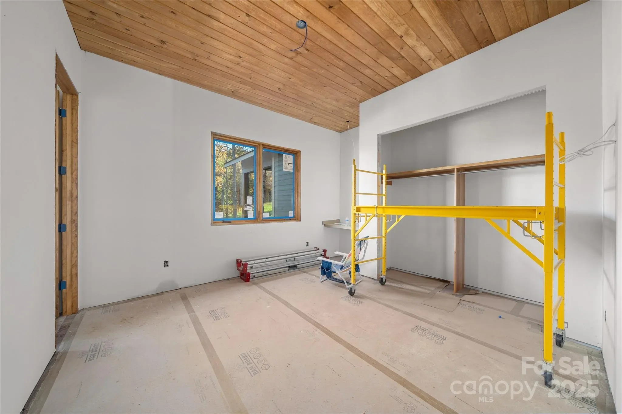 296 Austin Mountain Drive, Burnsville, NC 28714, 28714, North Carolina, United States. - Photo 15