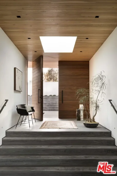 6708 Wildlife Road, Malibu, California, United States. - Photo 3