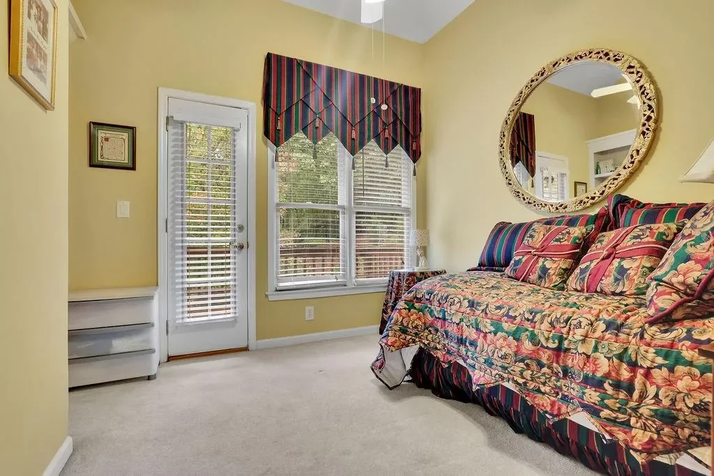 5283 Whitehaven Park Lane SE, Smyrna, Georgia, United States. - Photo 23