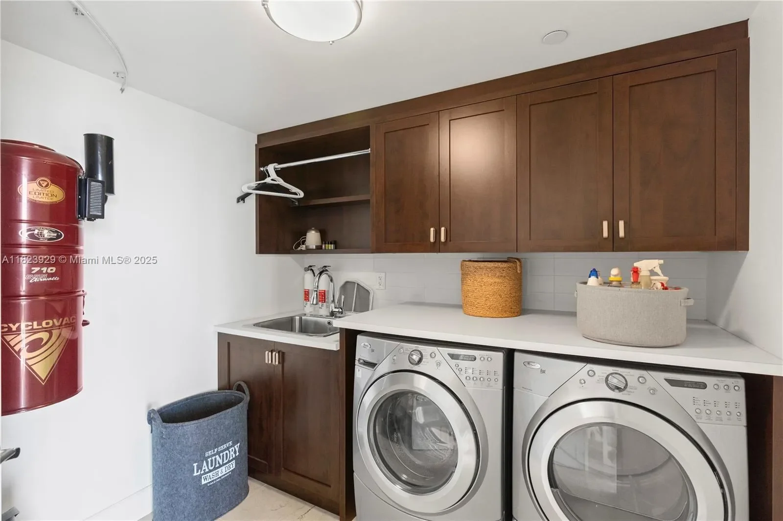 17050 N Bay Rd PH1201, Golden Beach, Florida, United States. - Photo 51