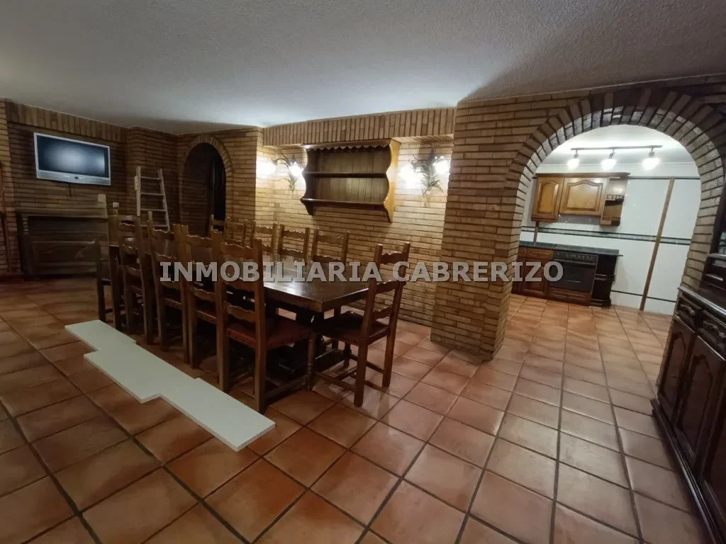 Gallery photo 10