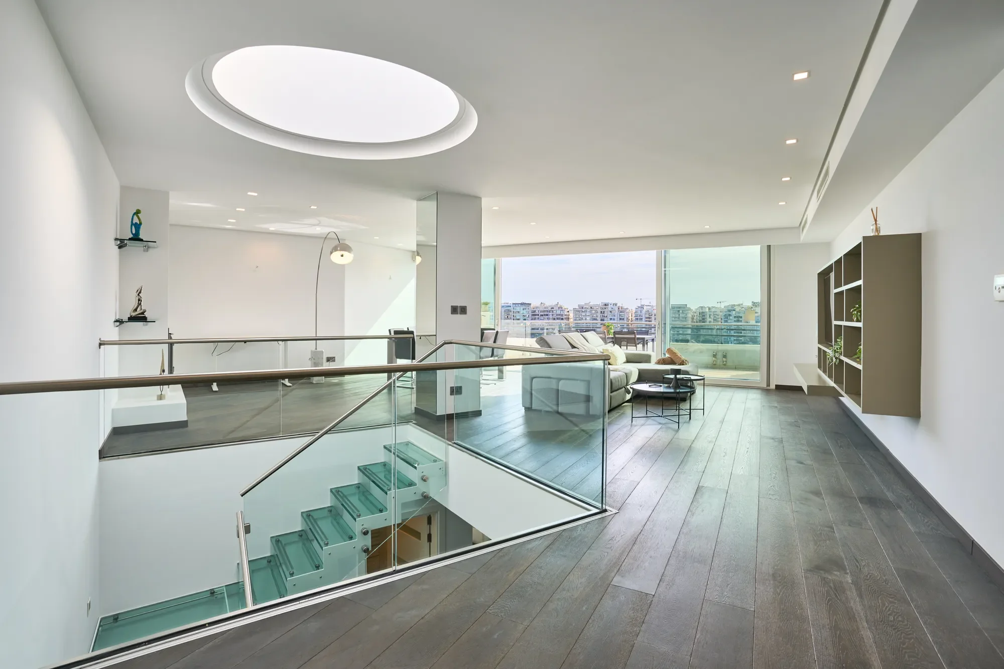 Gallery photo 8