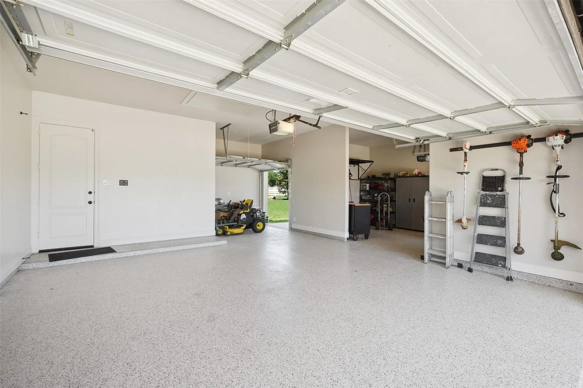 5924 Oak Leaf Court, Conroe, TX 77304, Conroe, Texas, United States. - Photo 34