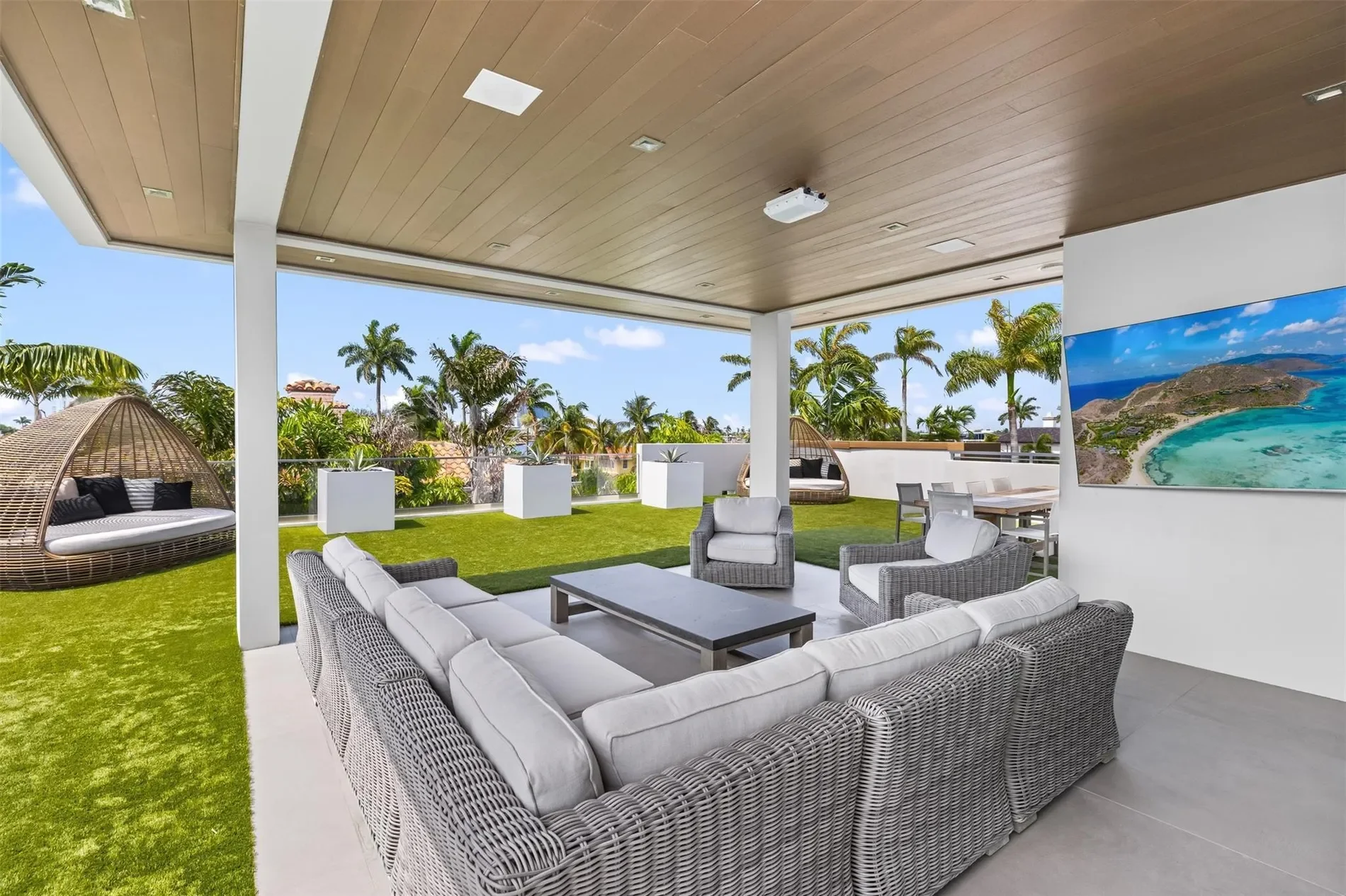 650 Royal Plaza Dr, Fort Lauderdale, FL, Fort Lauderdale, Florida, United States. - Photo 10