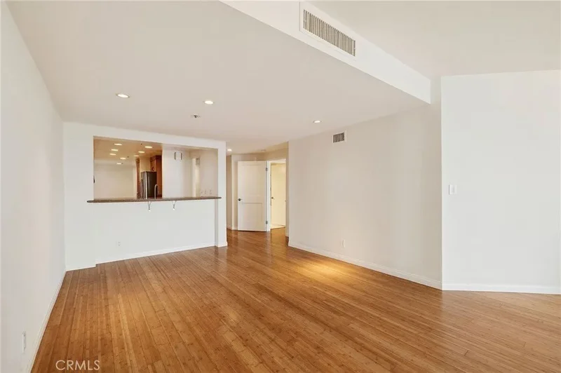 510 The Village, #103, Redondo Beach, CA, 90277, USA, Torrance, California, United States. - Photo 11