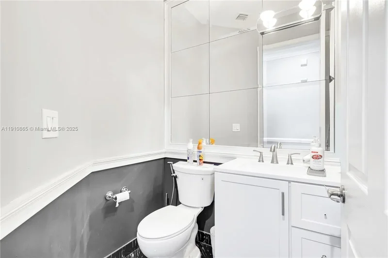 13787 NW 19th Ct, Pembroke Pines, FL 33028, Pembroke Pines, Florida, United States. - Photo 30
