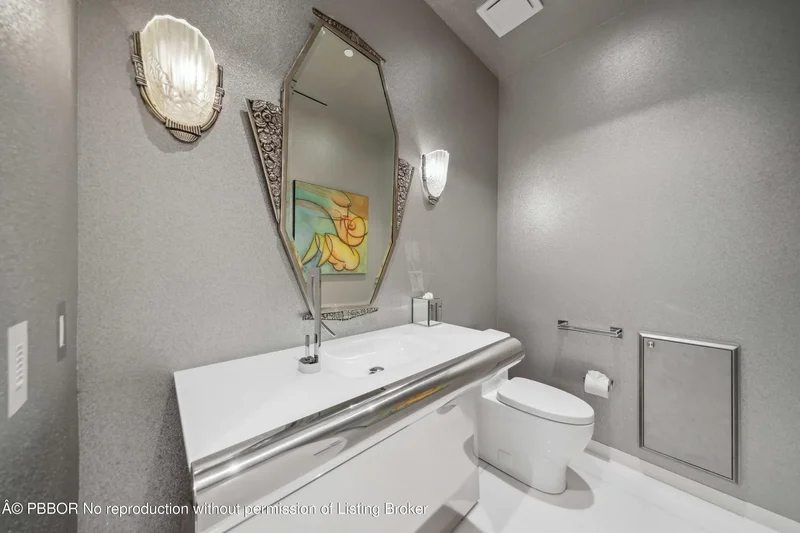 1100 S Flagler, West Palm Beach, Florida, United States. - Photo 32