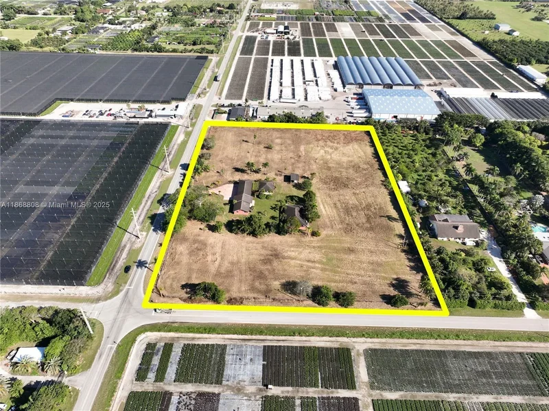 20000 SW 216th St, Miami, Florida, United States. - Photo 81