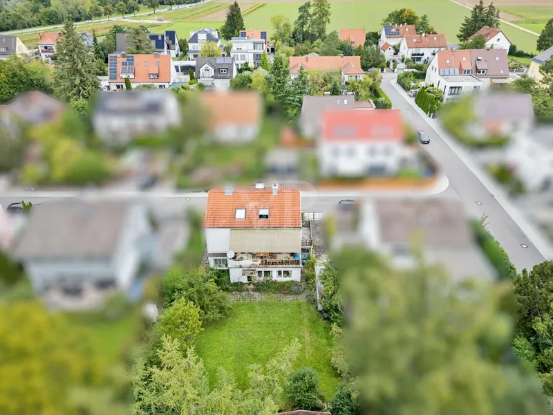 Gräfelfing, Bavaria, Germany. - Photo 5