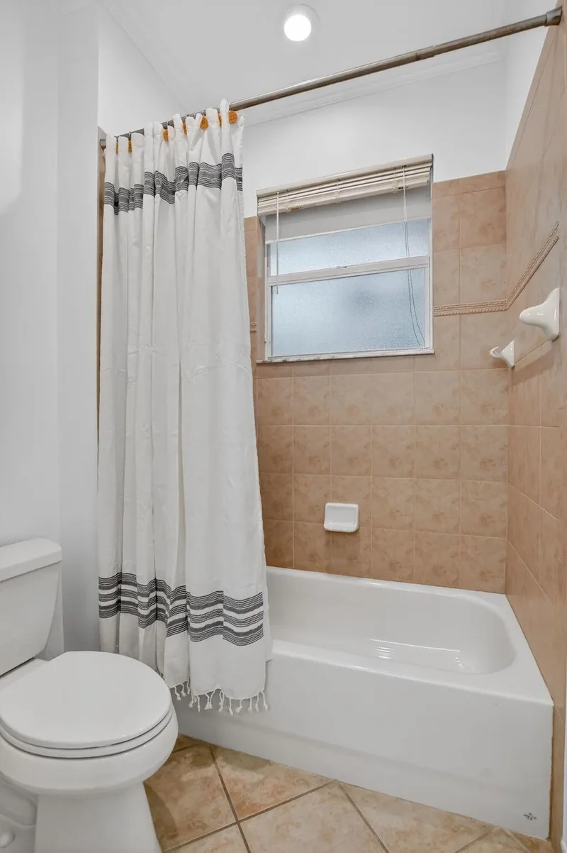 8030 Laurel Ridge Court, Delray Beach, FL 33446, Delray Beach, Florida, United States. - Photo 4