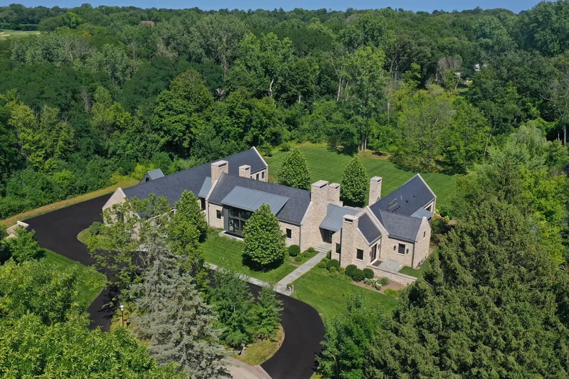 61 Sequoia Court , Lake Forest, IL 60045, Lake Bluff, Illinois, United States. - Photo 35