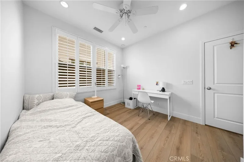 63 Birmingham, Irvine, CA 92620, Irvine, California, United States. - Photo 13