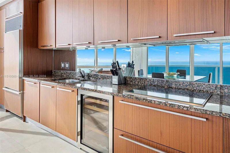 15901 Collins Ave 2801, Golden Beach, Florida, United States. - Photo 23
