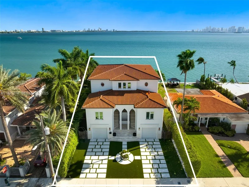 1460 S Treasure Dr, North Bay Village, FL 33141, Miami Beach, Florida, United States. - Photo 10