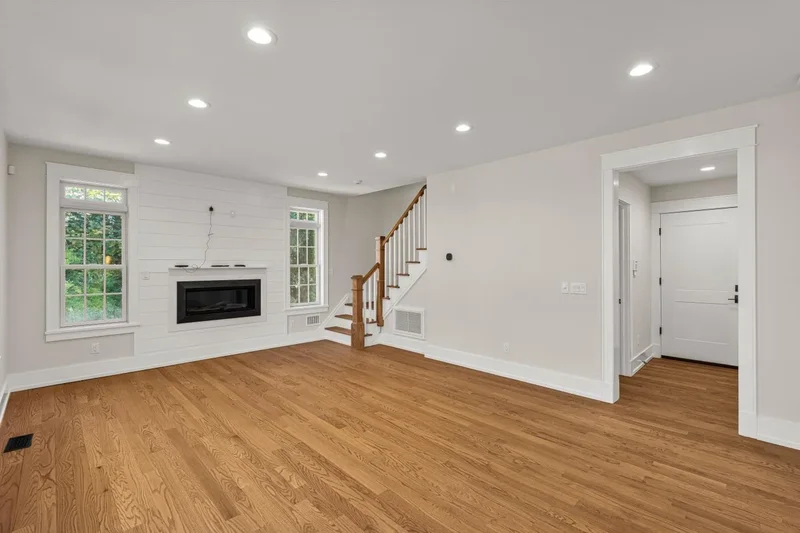 91 Woodland Road