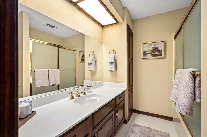 7023 Wolters Road, Schulenburg, TX 78956, Schulenburg, Texas, United States. - Photo 21