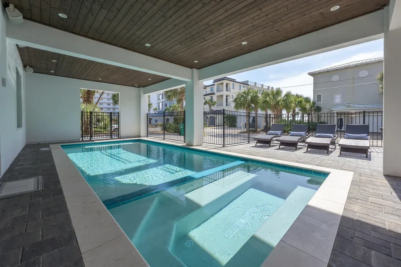 Miramar Beach, Florida, United States. - Photo 10