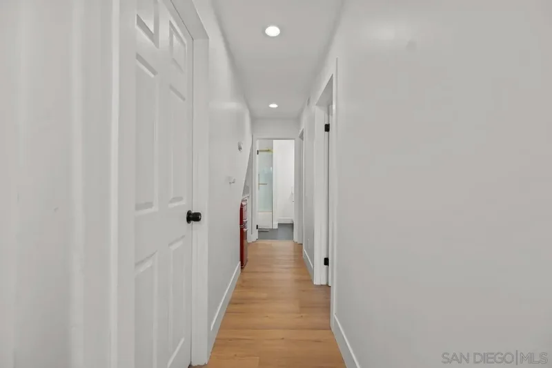 727 Ostend Ct, San Diego, California, United States. - Photo 30